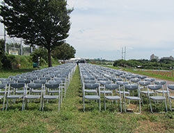 指定席・パイプイス