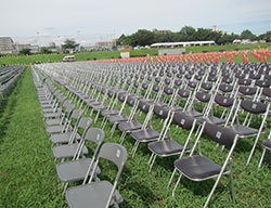 指定席・パイプイス